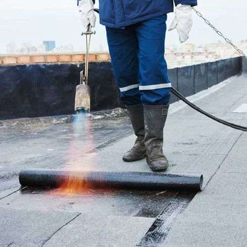 Inschakelen van dakspecialist Vinkeveen